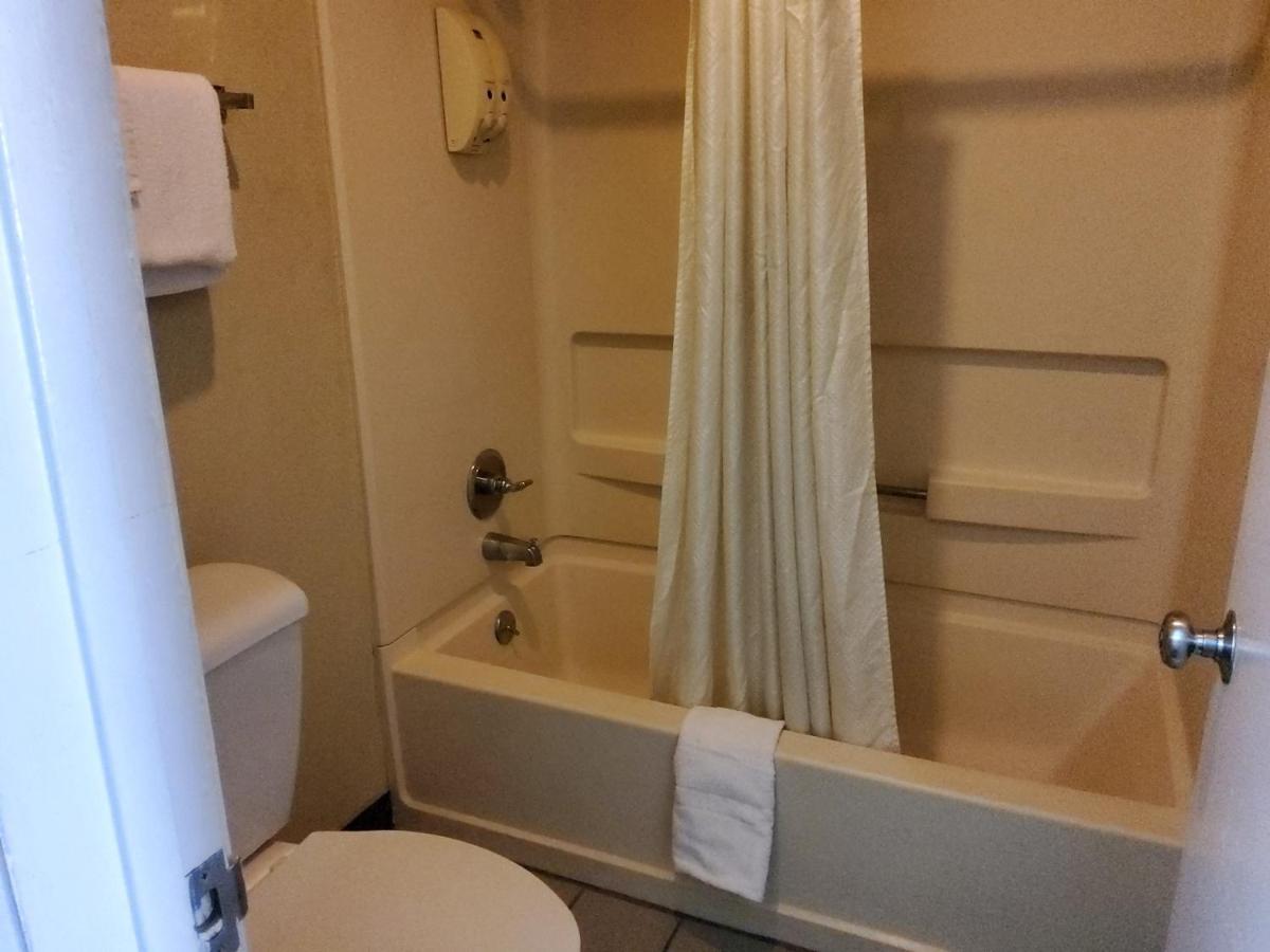 Budget Inn Texarkana Buitenkant foto