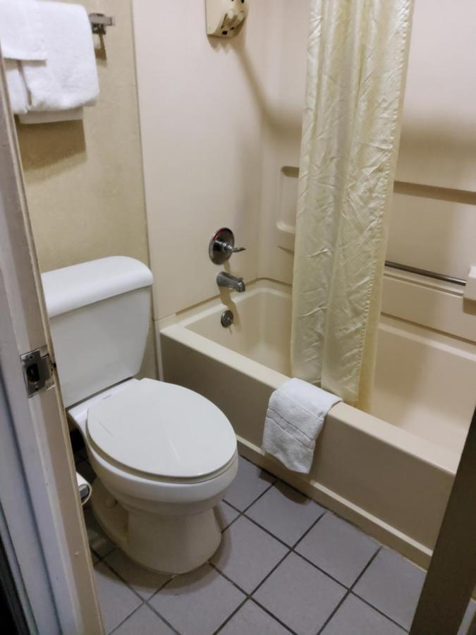 Budget Inn Texarkana Buitenkant foto